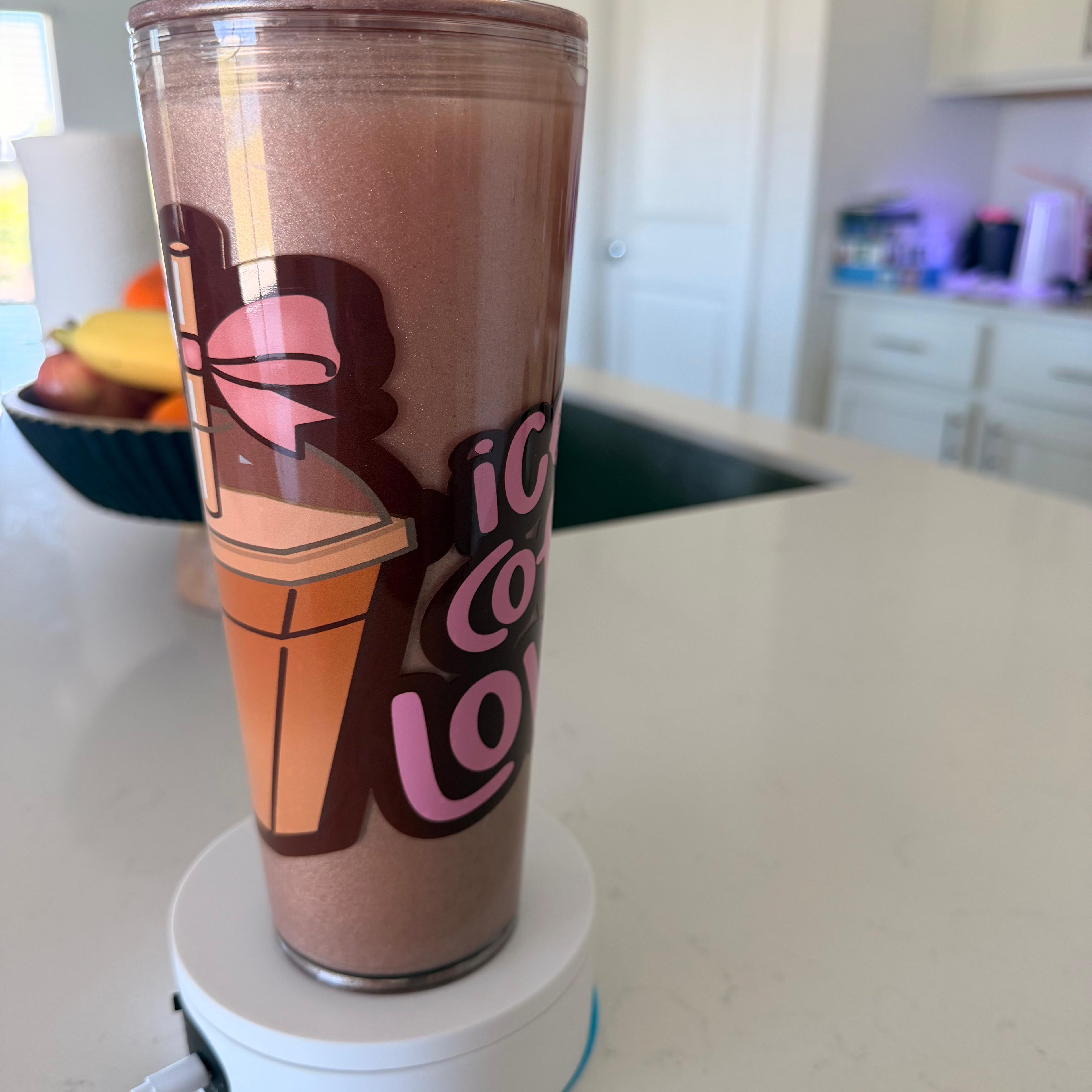 Ice coffee I the rocks